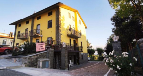Hotels in Balze